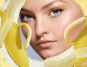 bananų kaukė veido atjauninimo odai